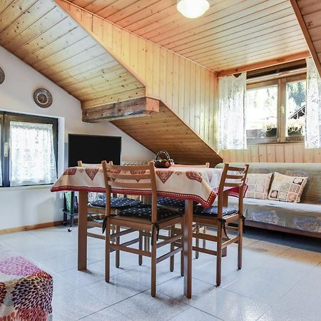 Mansarda Tra Le Dolomiti Di Brenta Apartment Bocenago ภายนอก รูปภาพ